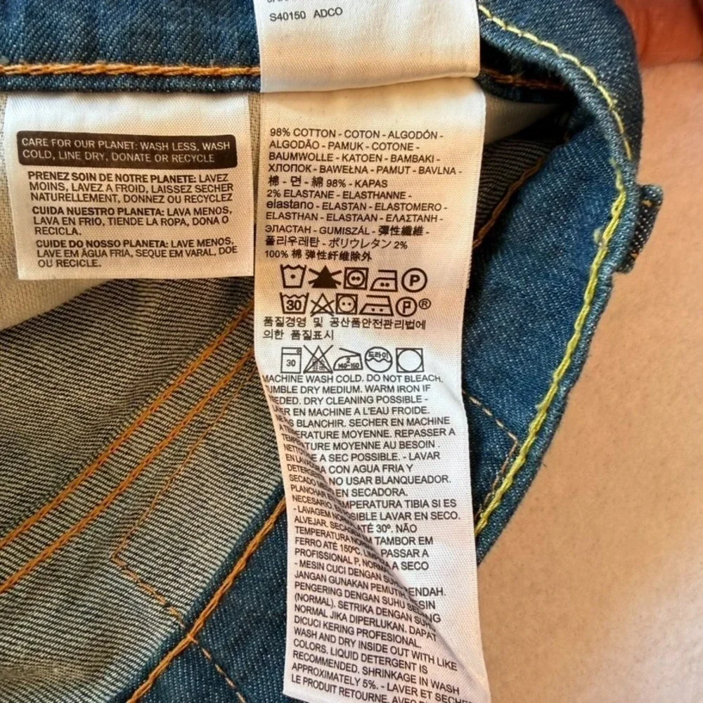 Levis brand levi